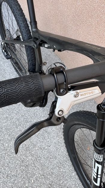 Used Giant Anthem Advanced SL 0 2026 2026 Mountainbike — image 7 of 9