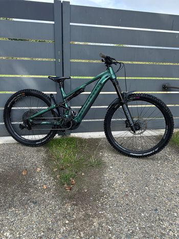 Used Commencal META POWER SX BOSCH RIDE 2023 2023 Mountainbike — image 2 of 3