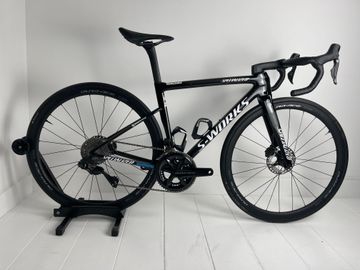Specialized S-Works Tarmac SL8 - Shimano Dura-Ace Di2 2025 2025 Road & Gravel d'occasion