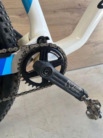 Used Canyon Lux World Cup CFR Team 2024 2024 Mountainbike, Weiß, 29 — image 12 of 21