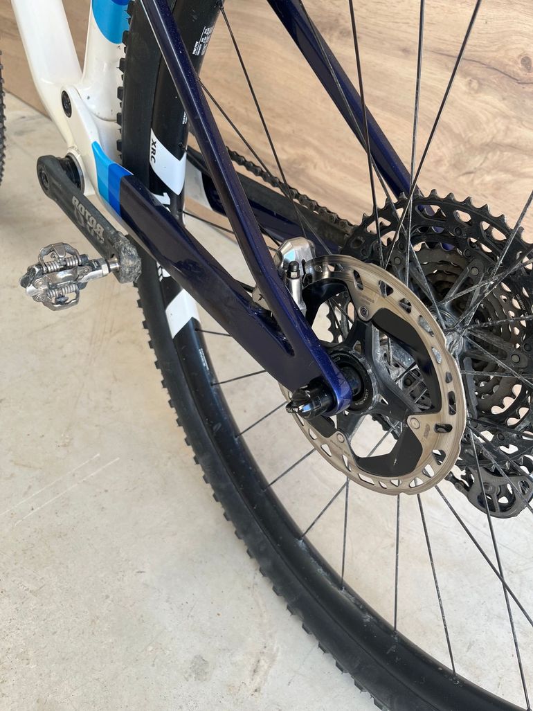 Used Canyon Lux World Cup CFR Team 2024 2024 Mountainbike, Weiß, 29 — image 13 of 21