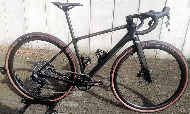 Used Avona CALLIS SRAM Rival 2026 2026 Road & Gravel — image 1 of 13