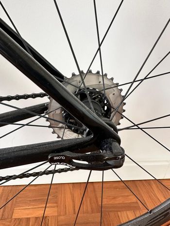 Used Specialized S-Works Tarmac SL6 - SRAM Red ETap - 2019 2019 Road & Gravel — image 3 of 13