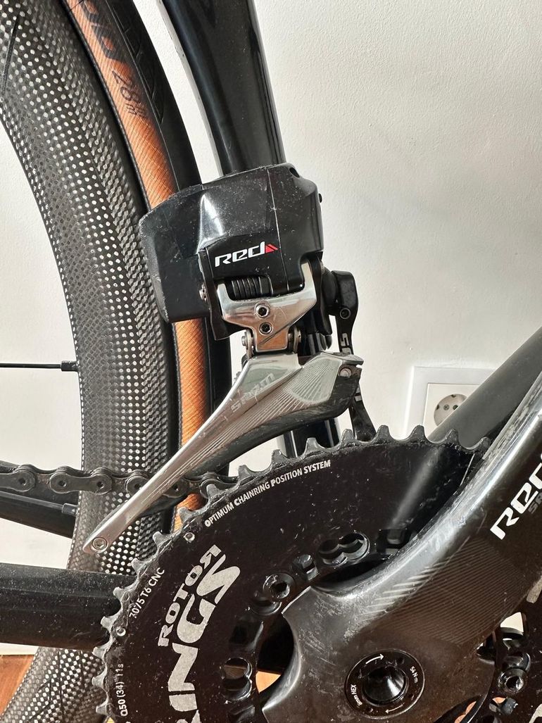 Used Specialized S-Works Tarmac SL6 - SRAM Red ETap - 2019 2019 Road & Gravel — image 8 of 13