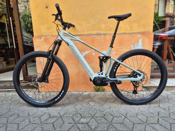 Tweedehands Mondraker CHASER 750 2025 2025 Mountainbike — afbeelding 2 van 11