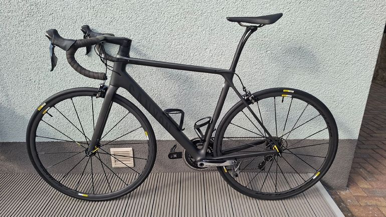 Used Canyon Ultimate CF SLX 9.0 2018 2018 Road & Gravel — image 2 of 21