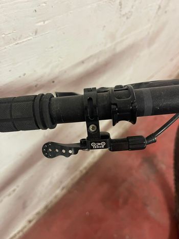 Used Trek Slash 9.7 2019 2019 Mountainbike — image 7 of 10