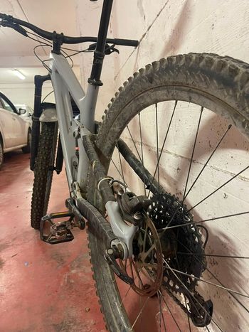 Used Trek Slash 9.7 2019 2019 Mountainbike — image 9 of 10