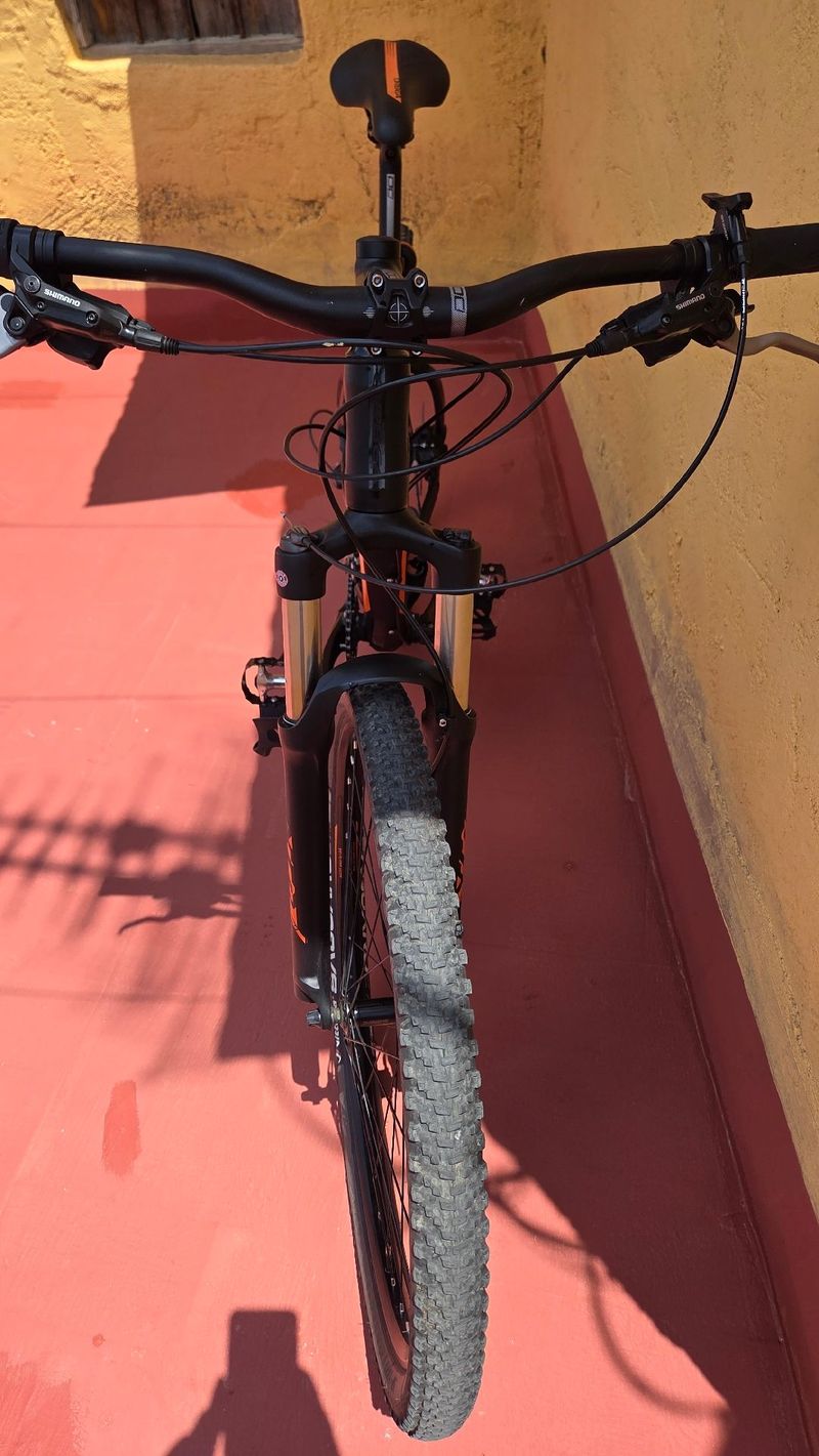 Used Orbea MX 20 27.5 2020 2020 Mountainbike, Black, 27.5 — image 9 of 12