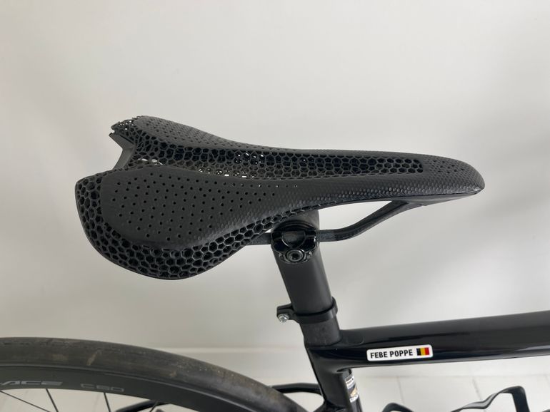 Used Specialized S-Works Tarmac SL8 - Shimano Dura-Ace Di2 2025 W/ Double Powermeter 2025 Road & Gravel — image 9 of 15