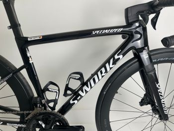 Used Specialized S-Works Tarmac SL8 - Shimano Dura-Ace Di2 2025 W/ Double Powermeter 2025 Road & Gravel — image 8 of 15