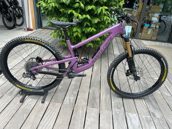 Used Santa Cruz MEGATOWER X01 Coil / Carbon CC 2024 2024 MTB