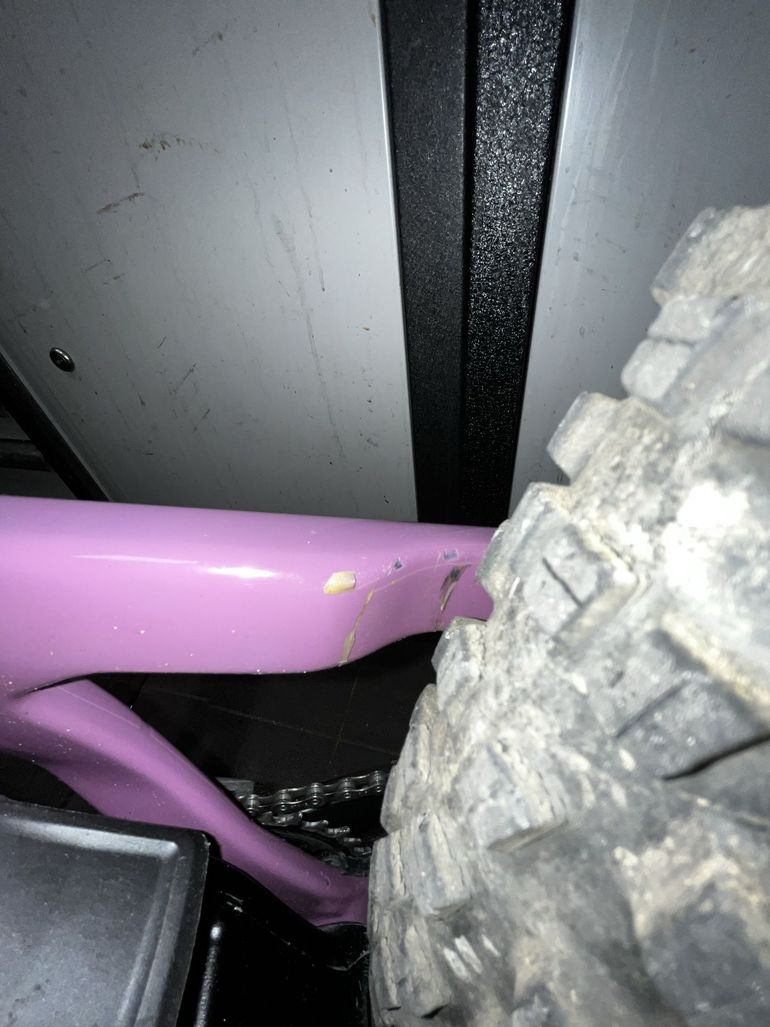 Used Santa Cruz MEGATOWER X01 Coil / Carbon CC 2024 2024 Mountainbike, Purple, 29 — image 5 of 5