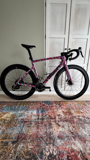Used Specialized Tarmac SRAM Red eTap AXS 2021 Road & Gravel — image 3 of 6