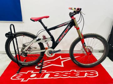 GT Lobo 1998 Mountainbike d'occasion — image 1 sur 3