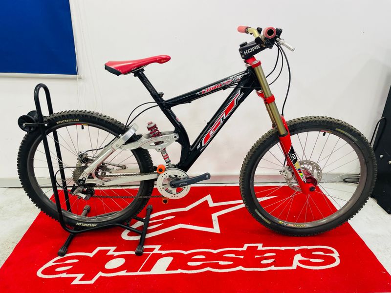 GT Lobo 1998 Mountainbike d'occasion — image 1 sur 3