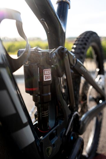 Used Yeti MTE Custom Build 2025 Mountainbike, Blue — image 5 of 16