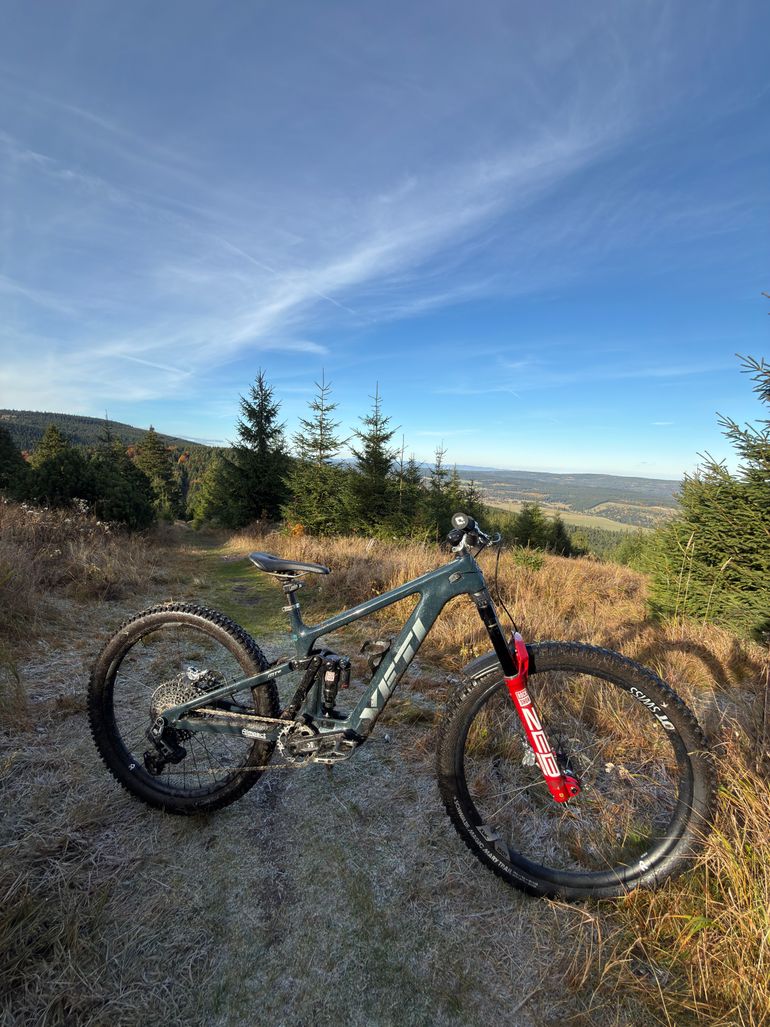 Used Yeti MTE Custom Build 2025 Mountainbike — image 3 of 5