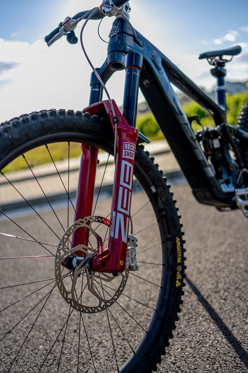 Used Yeti MTE Custom Build 2025 Mountainbike, Blue — image 7 of 16