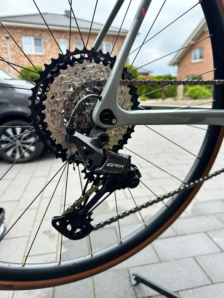 Used CUBE CROSS RACE C:62 PRO 2024 2024 Road & Gravel — image 3 of 5