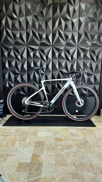 Used Cannondale SuperX 2 2025 2025 Road & Gravel, White — image 2 of 8