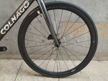 Used Colnago Colnago V4 Disc Road Bike Shimano 105 Di2 Size 485 2025 Road & Gravel, Light Gray — image 5 of 13