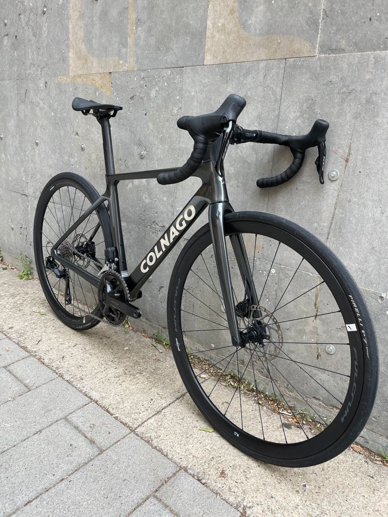 Used Colnago Colnago V4 Disc Road Bike (Shimano 105 Di2) Size 455 2025 Road & Gravel, Light Gray — image 10 of 23