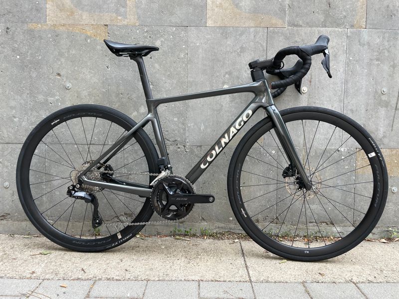 Używany Colnago V4 Disc Road Bike (Shimano 105 Di2) Size 455 2025 Road & Gravel