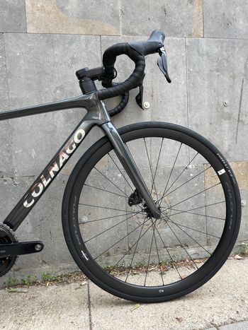 Used Colnago Colnago V4 Disc Road Bike (Shimano 105 Di2) Size 455 2025 Road & Gravel, Light Gray — image 3 of 23