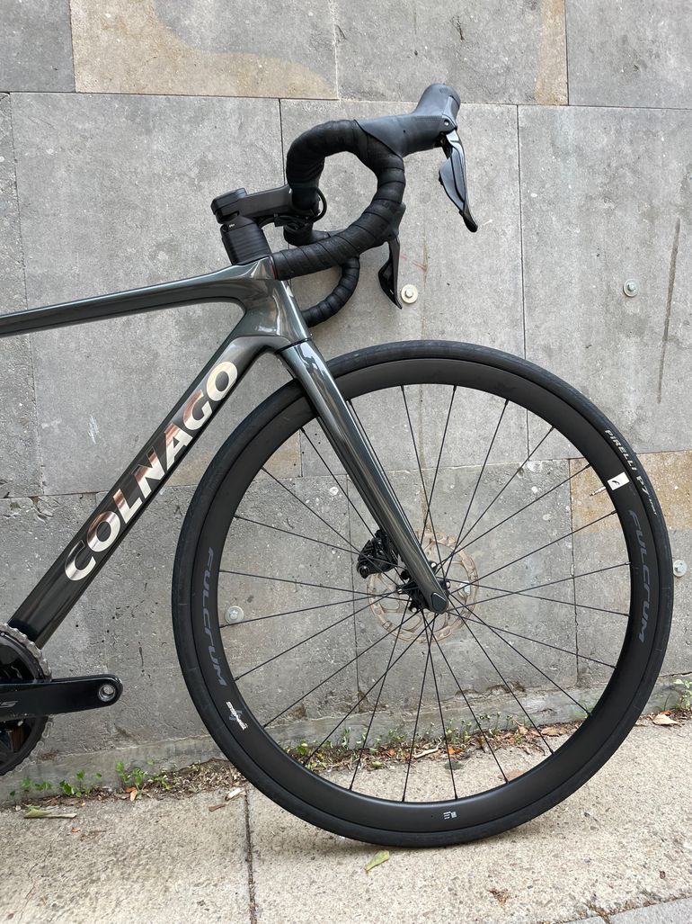 Used Colnago Colnago V4 Disc Road Bike (Shimano 105 Di2) Size 455 2025 Road & Gravel, Light Gray — image 3 of 23