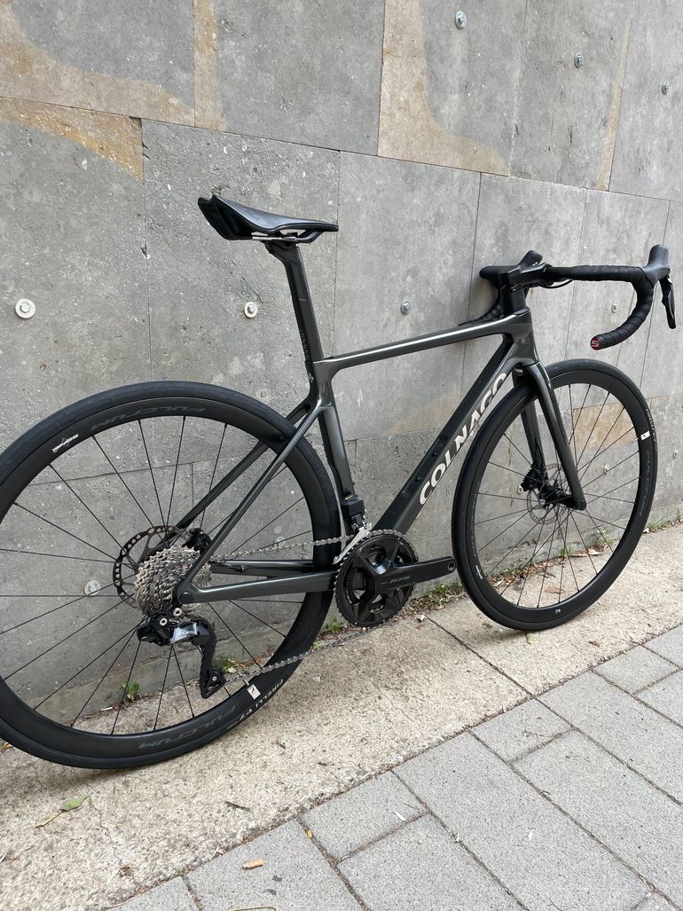 Used Colnago Colnago V4 Disc Road Bike (Shimano 105 Di2) Size 455 2025 Road & Gravel, Light Gray — image 7 of 23