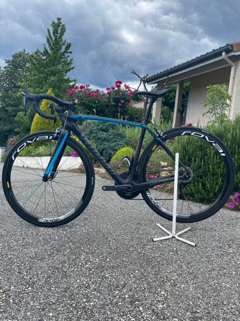 Used Specialized Tarmac Pro Race 2015 2015 Road & Gravel — image 7 of 13
