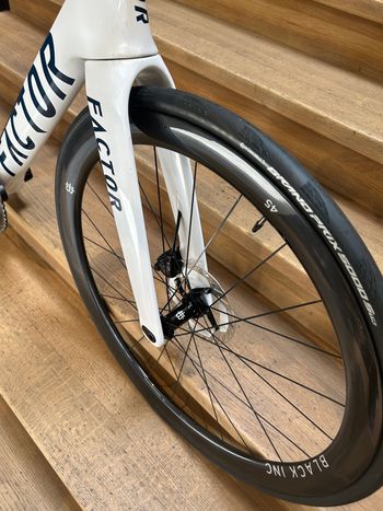 Used Factor MONZA - Shimano Ultegra 2026 2026 Road & Gravel, Weiß — image 6 of 7