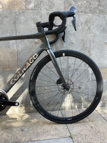 Used Colnago Colnago V4 Disc Road Bike (Shimano 105 Di2) Size 510 2025 Road & Gravel, Light Gray — image 3 of 21