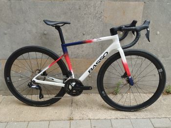 Used Basso Basso Astra 2025 Shimano 105 Di2 2025 Road & Gravel