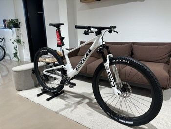 Used Scott Spark RC World Cup EVO 2026 2026 Mountainbike, White, 29 — image 4 of 12