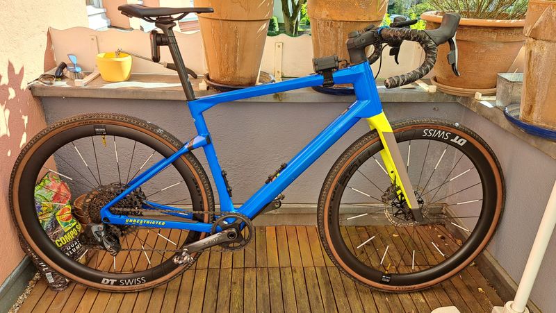 Used BMC URS 01 TWO 2022 2022 Road & Gravel, Blue — image 2 of 10