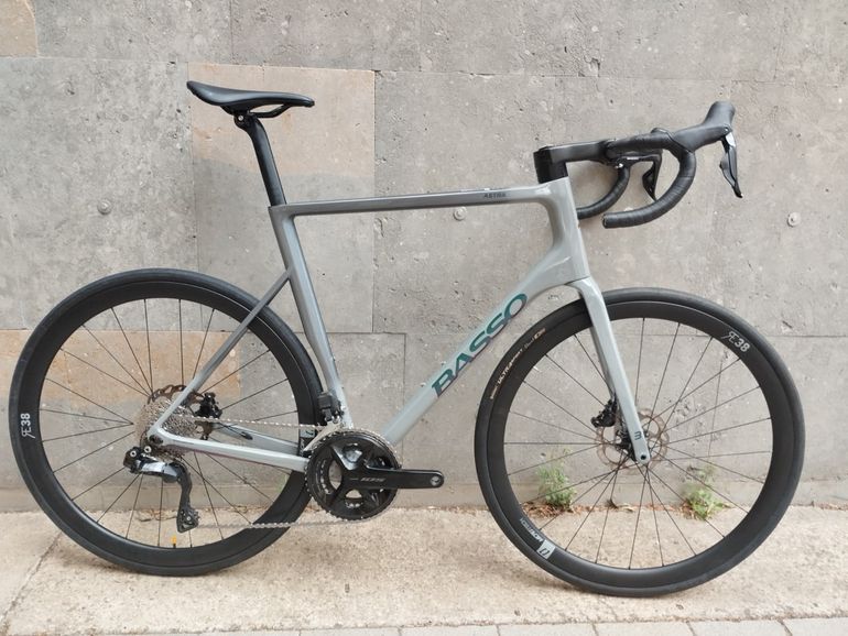 Used Basso Basso Astra Road Bike 2025 Shimano 105 Di2 2025 Road & Gravel, Light Gray — image 1 of 6
