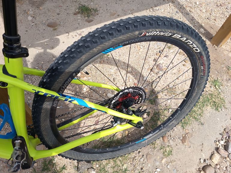 Used Trek Procaliber 9.7 SL 2017 2017 Mountainbike, Verde — image 10 of 13