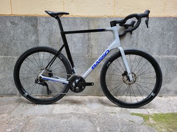 Używany Basso Astra Shimano 105 Di2 2025 Carbon Wheels 2025 Road & Gravel