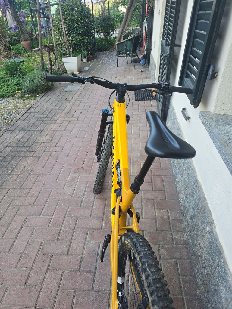 Used Canyon Spectral 29 CF 8 2023 2023 Mountainbike, Orange, 29 — image 5 of 7