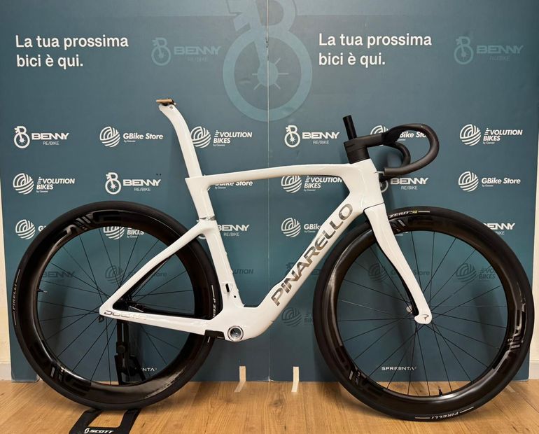 Used Pinarello Dogma F 2026 Chrystal White Frameset 2026 Road & Gravel, White — image 1 of 13