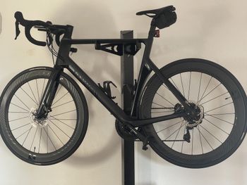 Used Canyon Aeroad CF SL Disc 7.0 2019 2019 Road & Gravel — image 2 of 11