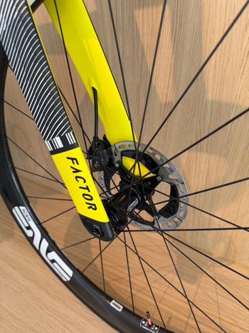 Used Factor OSTRO VAM 2025 - Geometric Stripe Frameset 2025 Road & Gravel, Schwarz — image 10 of 18