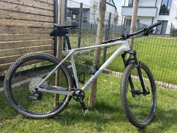 Used Canyon Exceed CF 5 2024 2024 Mountainbike, White, 29 — image 2 of 4
