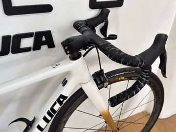 Used Di Luca Custom Shimano Ultegra Di2 2023 Road & Gravel, White — image 4 of 7