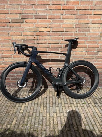 Used Scott Foil RC 20 2025 2025 Road & Gravel — image 13 of 17