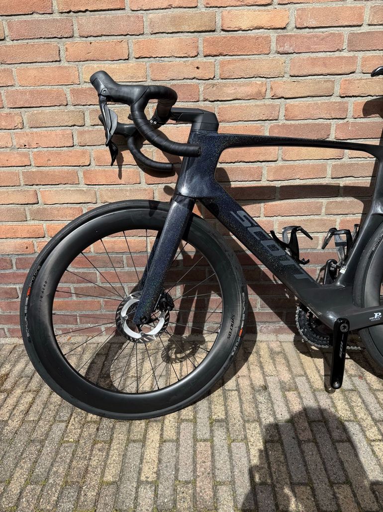 Used Scott Foil RC 20 2025 2025 Road & Gravel — image 9 of 17