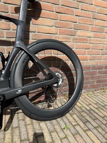 Used Scott Foil RC 20 2025 2025 Road & Gravel — image 11 of 17