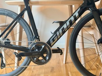 Used Giant Propel Advanced 2 2025 2025 Road & Gravel, Black — image 2 of 5